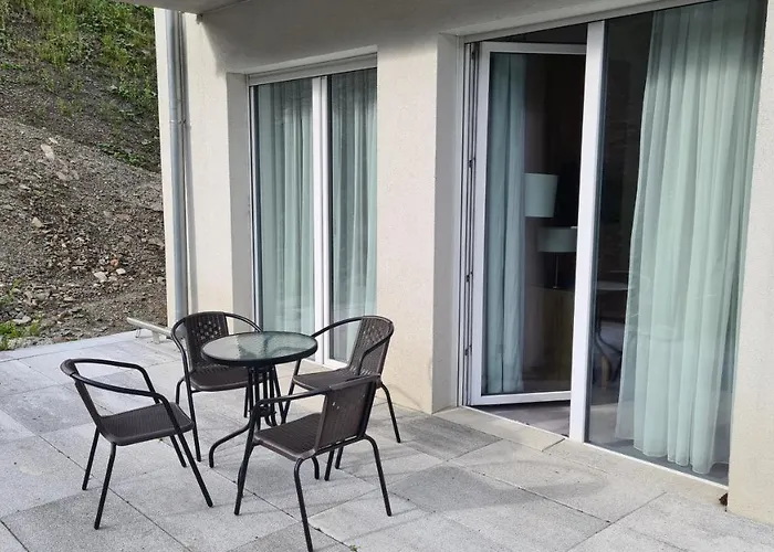 Czarna Gora 140 シェンナ